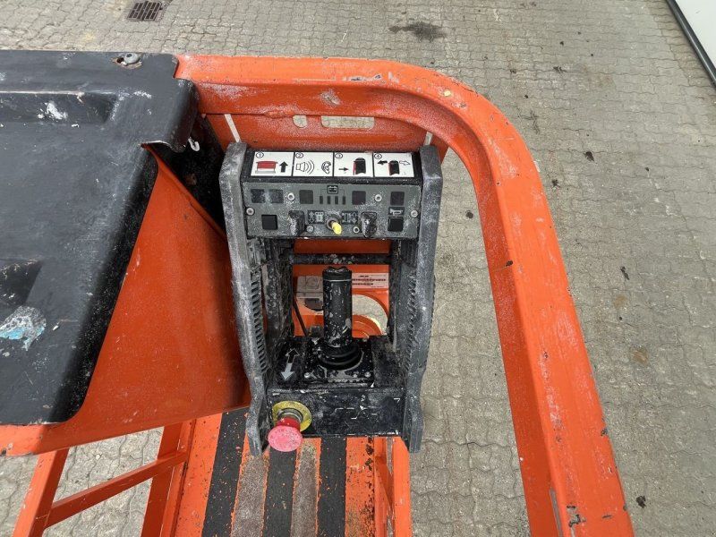 JLG 1230ES