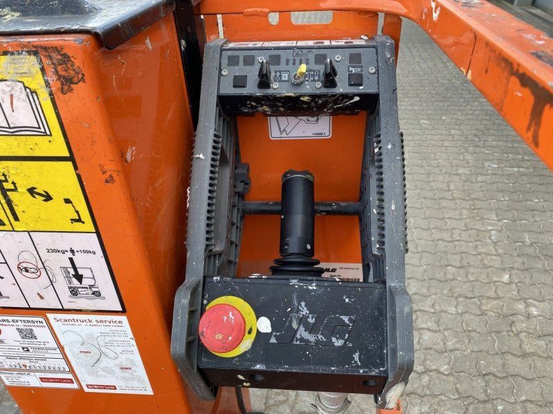 JLG 1230ES