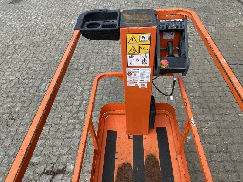 JLG 1230ES