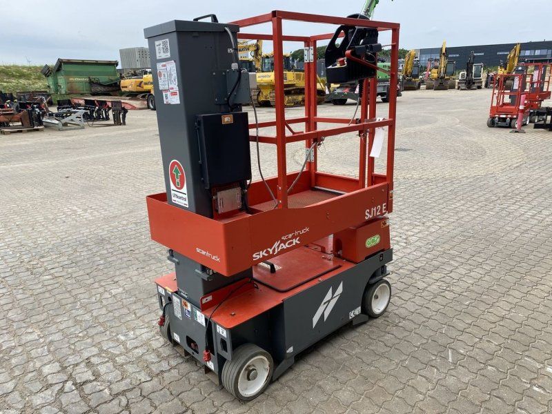 Skyjack SJ12 E