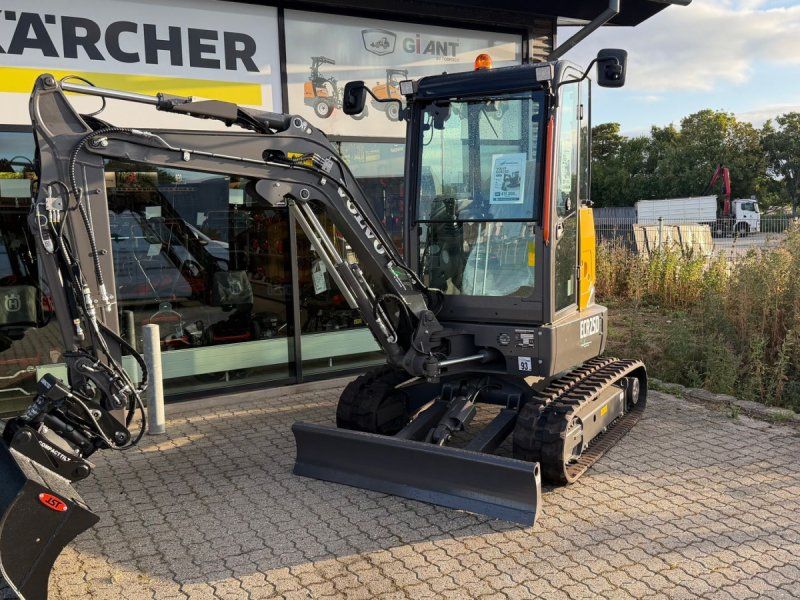 Volvo ECR25D