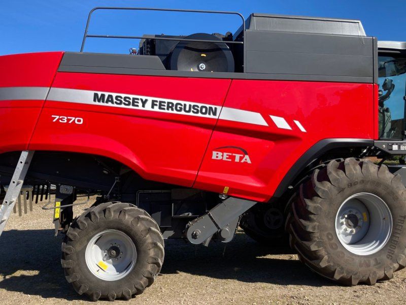 Massey Ferguson 7370 Beta