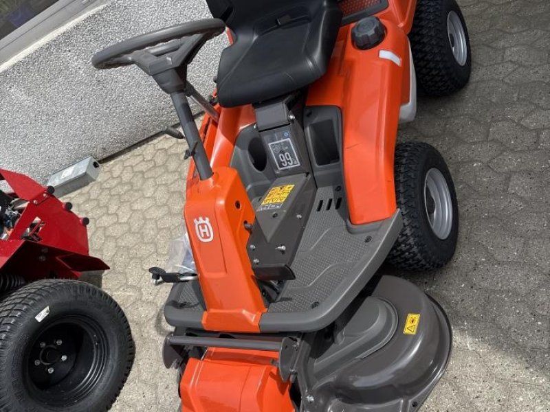 Husqvarna R214TCC103
