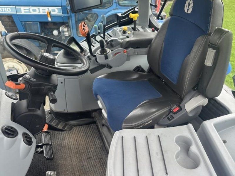 New Holland T7.230 CLASSIC 4B