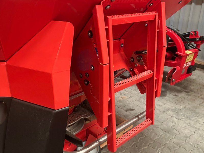 Rauch AXIS H 50.2 EMC W  isobus