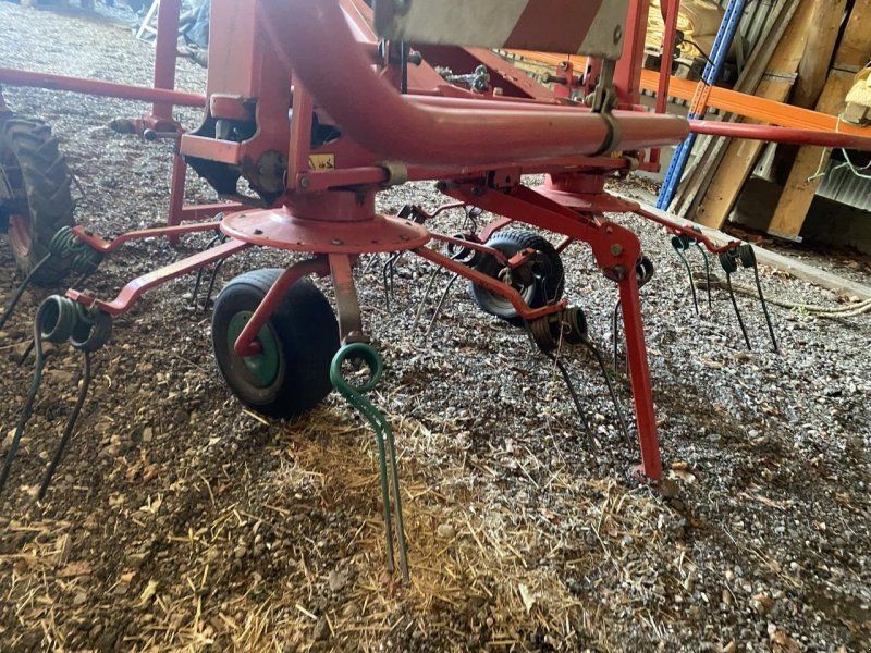 Kverneland 8076
