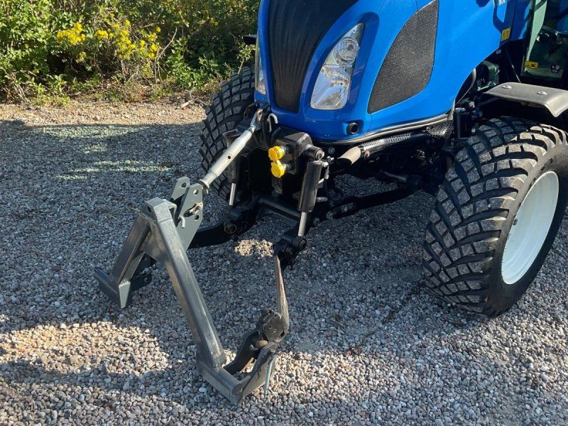 New Holland BOOMER 55 HST ST V