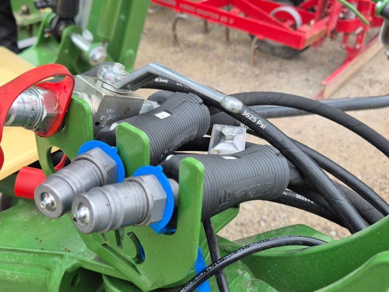 Krone Vendro 900 Hydraulisk indstilling