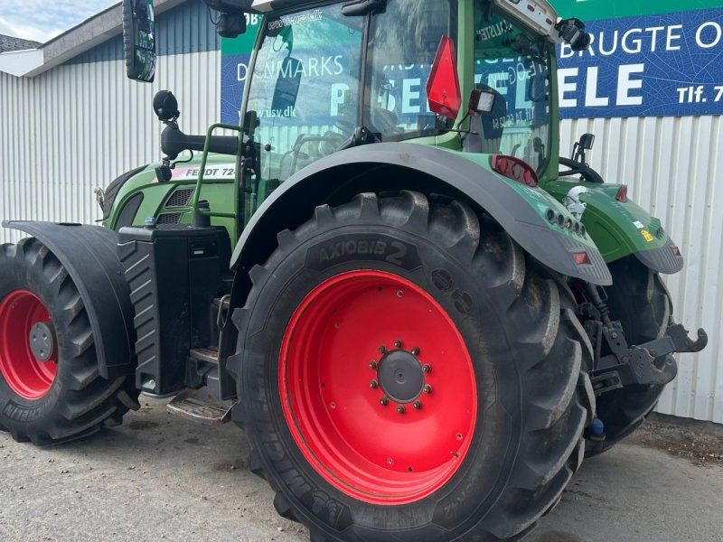 Fendt 724 Vario S4 Profi Plus Med Front PTO