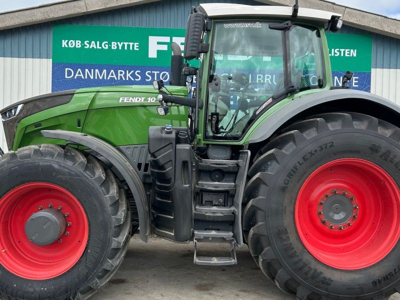 Fendt 1042 Vario S4 Profi Plus