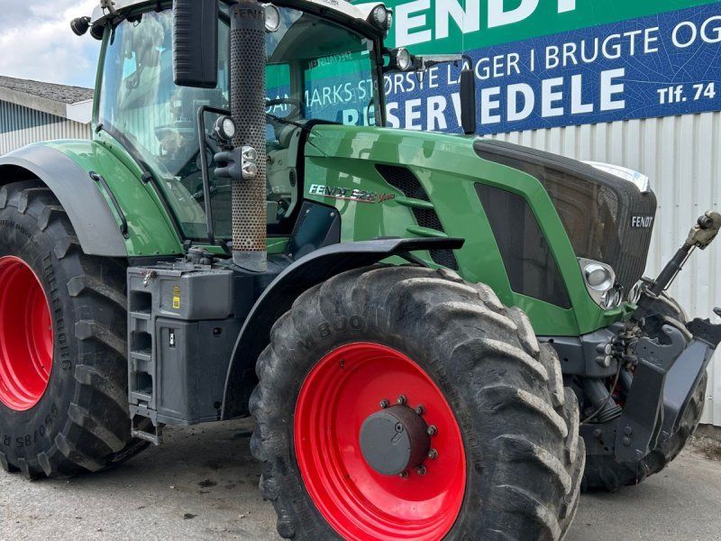 Fendt 828 Vario SCR Profi Plus
