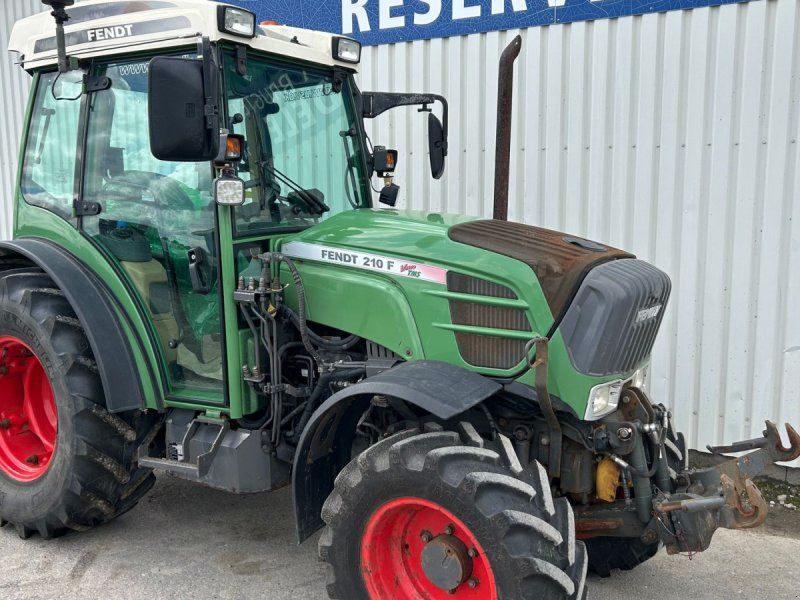 Fendt 210 F Vario TMS Med Front PTO