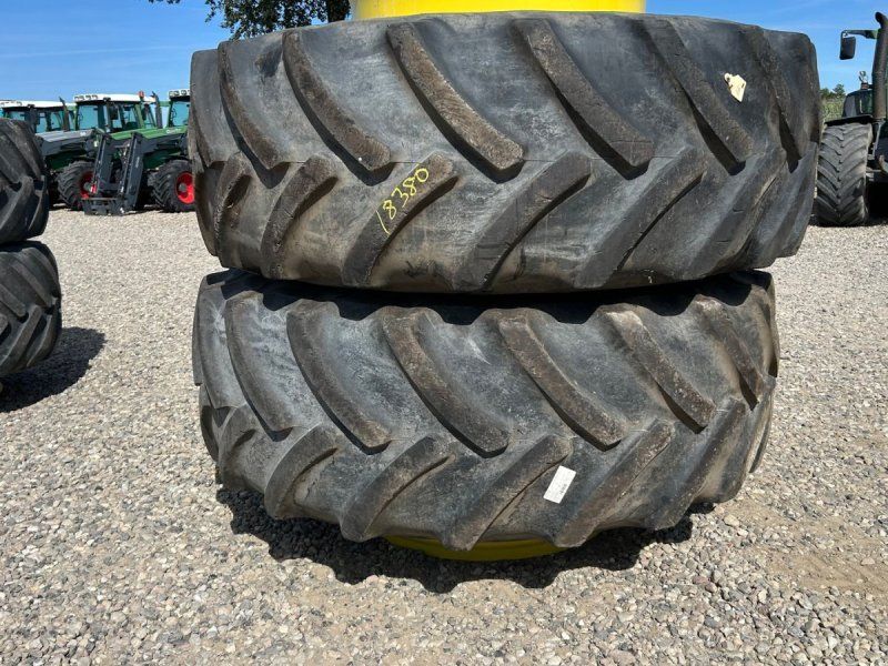 Goodyear 650/85R38-38