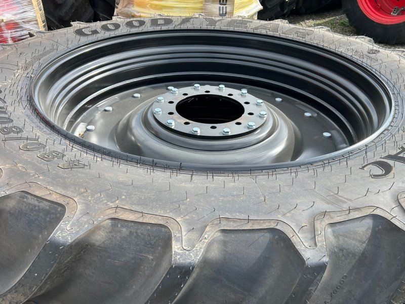 Goodyear 480/80R50 + 480/70R34 stilbare fælge. Skarp pris