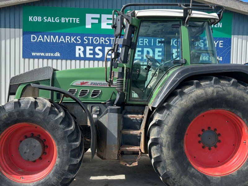 Fendt 926 vario Vendeudstyr/Rüfa Front PTO/FZW