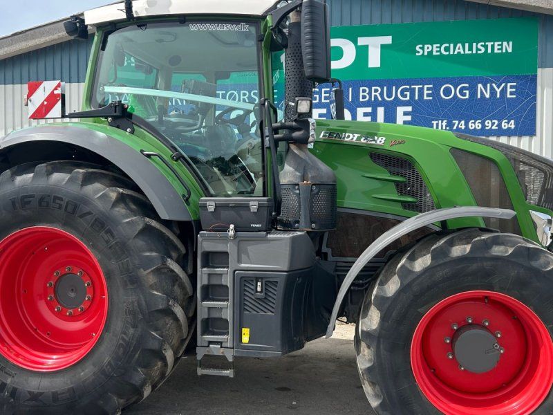 Fendt 828 Vario S4 Profi Plus