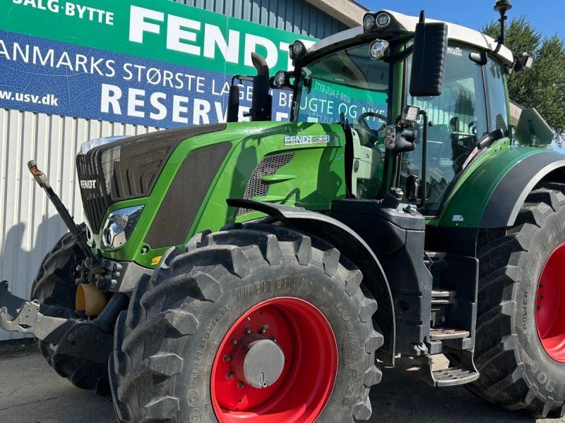 Fendt 828 Vario S4 Profi Plus Med Front PTO