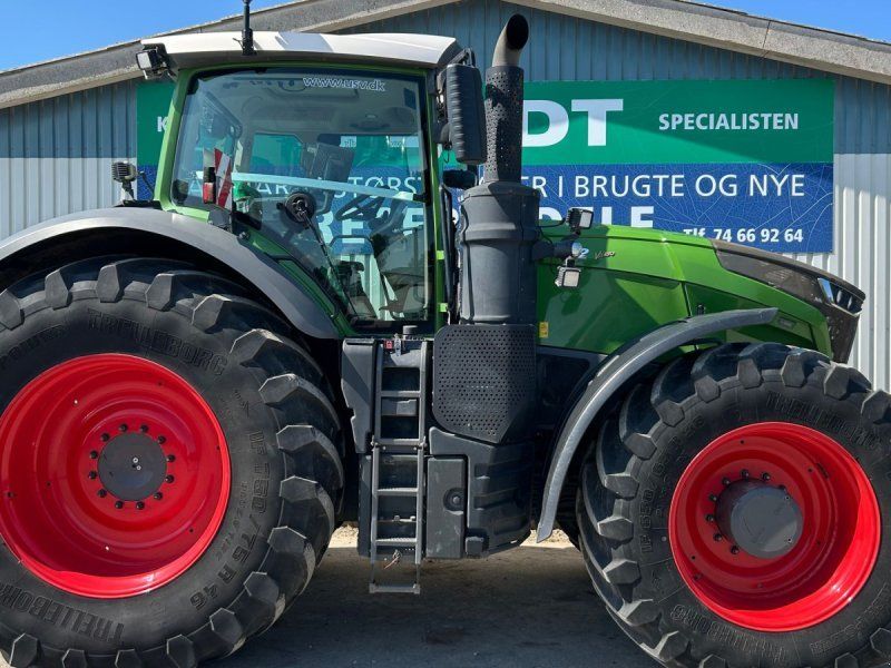 Fendt 1042 Vario S4 Profi Plus