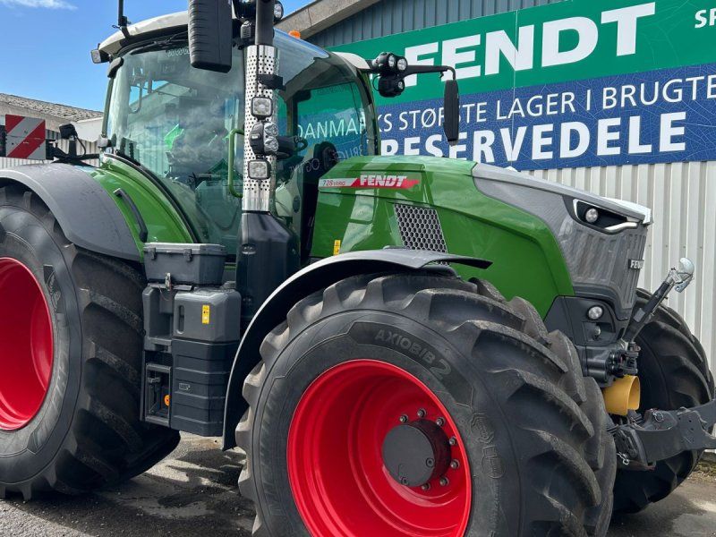 Fendt 728 Vario Gen7 Profi+ Setting2 Med Front PTO (meget udstyr)