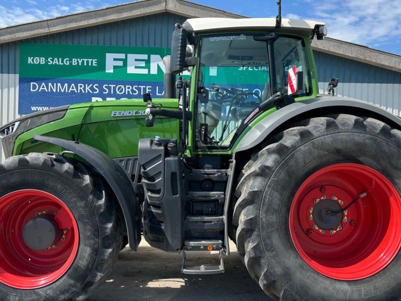 Fendt 1050 Vario S4 PROFI PLUS VarioGrip. Få Timer