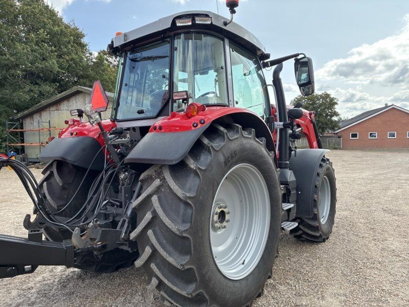 Massey Ferguson 5S.125 DYNA-6 EFF