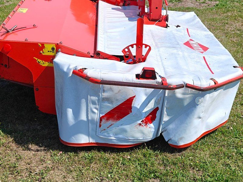 Kuhn FC243 Med Crimper
