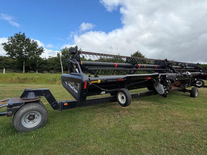 MacDon D60 D60