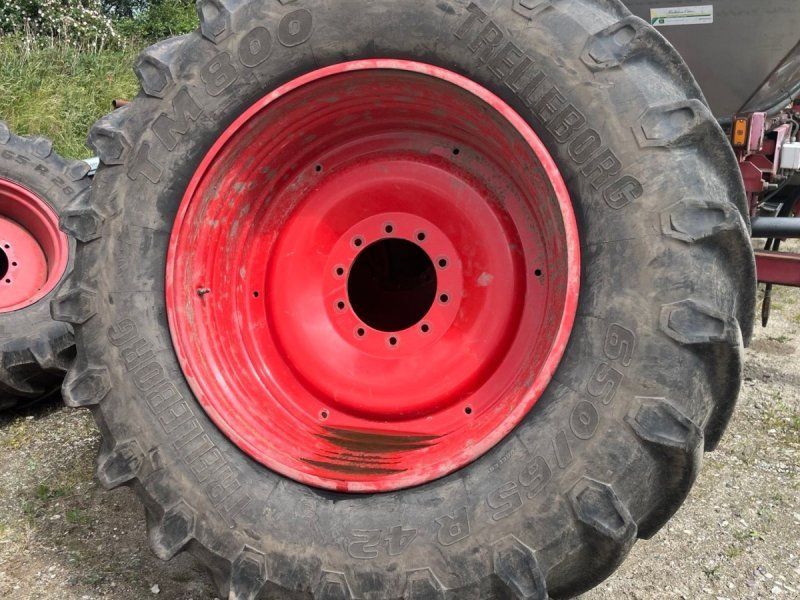 Trelleborg 650/65R42