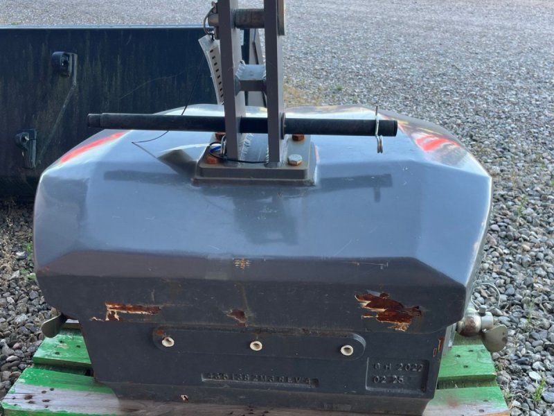Valtra vægt, 2.300 kg vægt, 2.300 kg