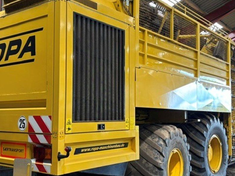 Ropa Tiger 3
