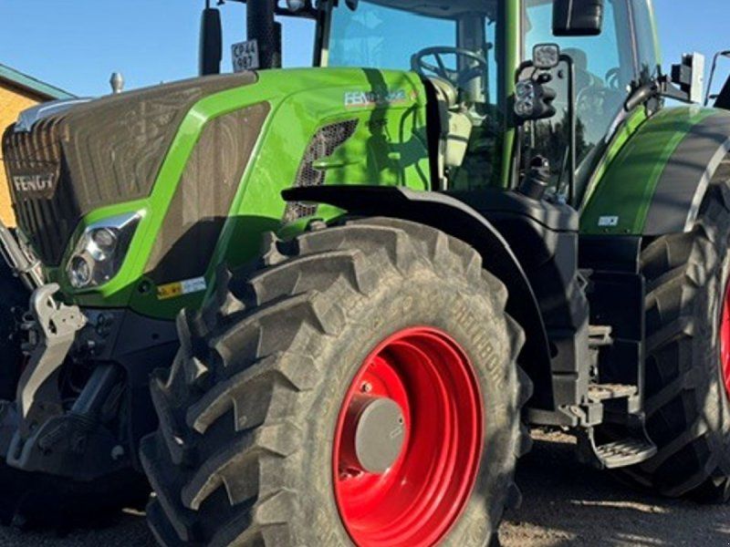 Fendt 828 Vario S4 Profi Plus