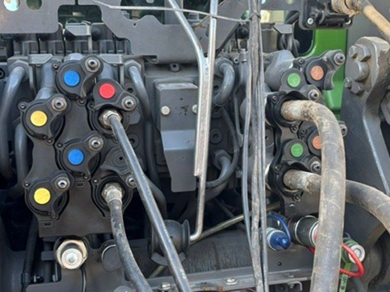 Fendt 828 Vario S4 Profi Plus