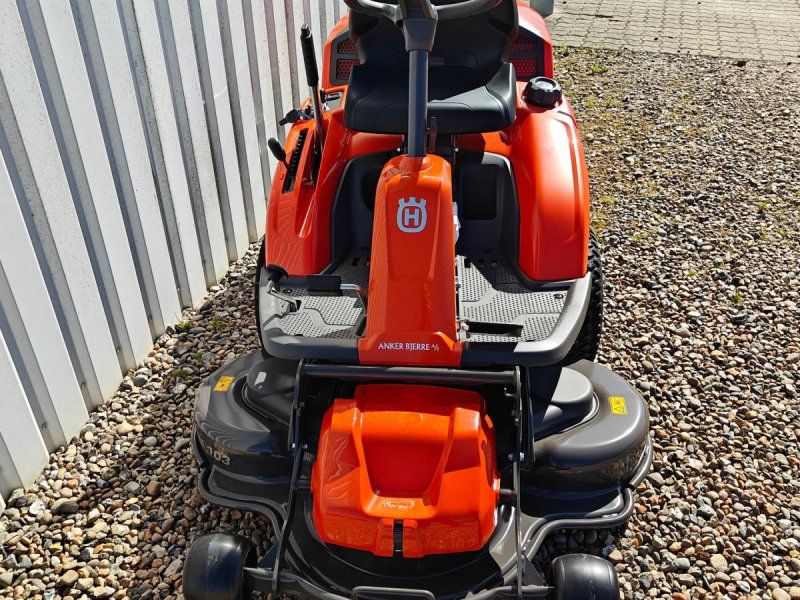 Husqvarna R 214TC 103cm klippebord