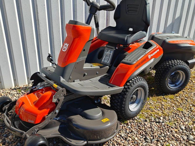 Husqvarna R200IX AWD Long Range model (dobbelt batteri)