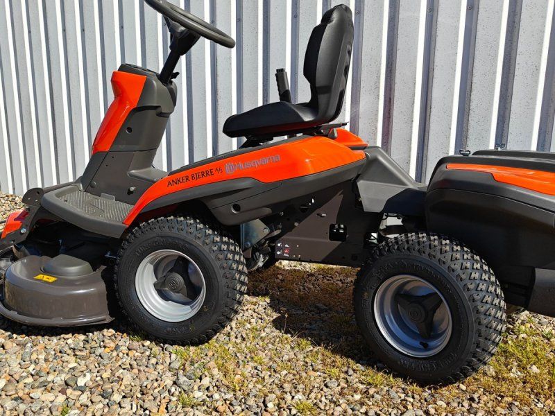 Husqvarna R200IX AWD Long Range model (dobbelt batteri)