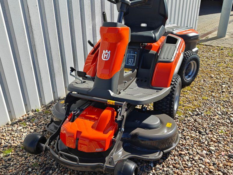 Husqvarna R200IX AWD Long Range model (dobbelt batteri)