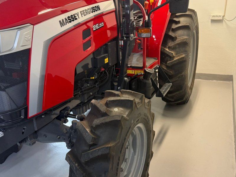 Massey Ferguson 2E.55