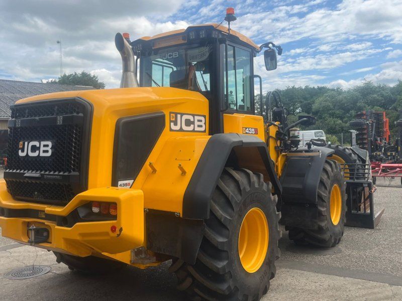 JCB 435s
