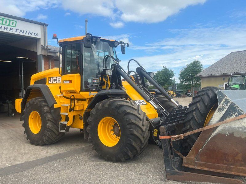 JCB 435s