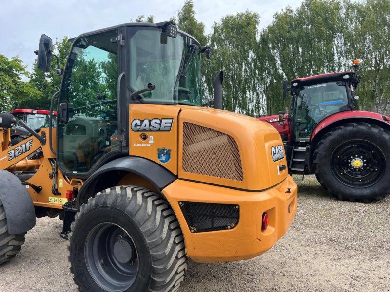 Case IH 321F