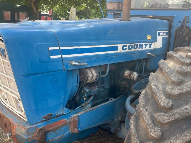 Ford 1164 Country
