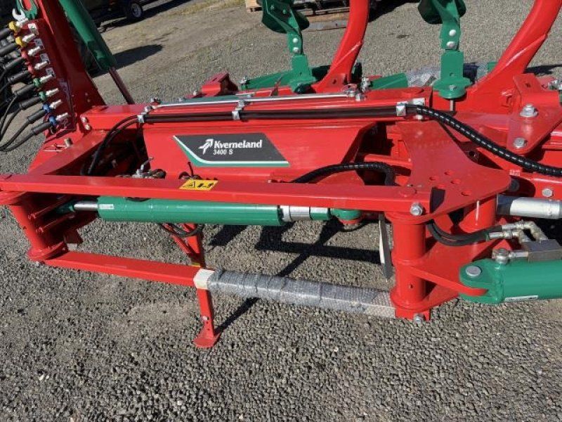 Kverneland 3400S