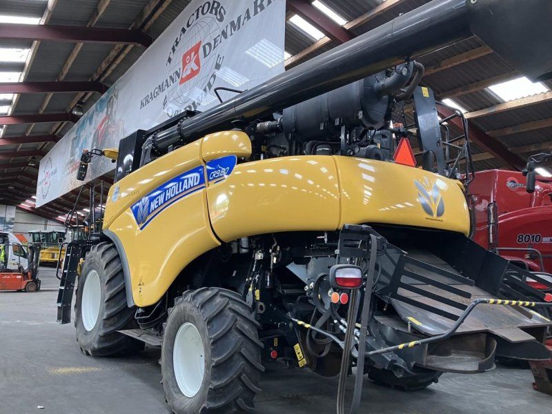 New Holland CR9.80