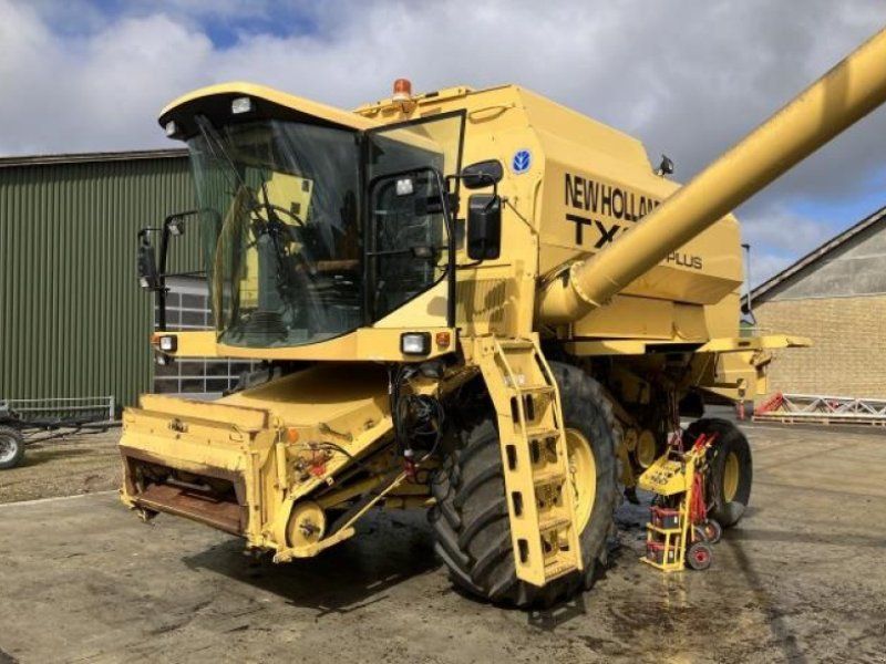 New Holland TX68 SLH PLUS