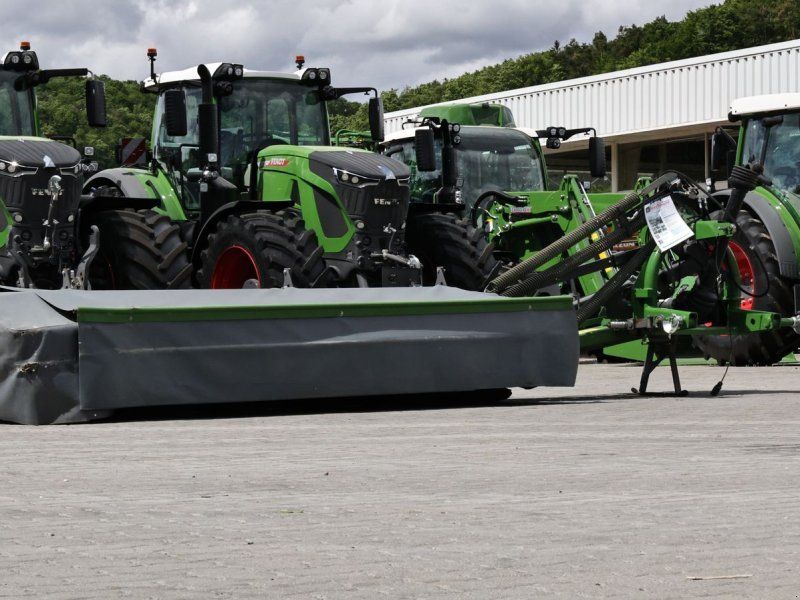 Fendt 320P KC
