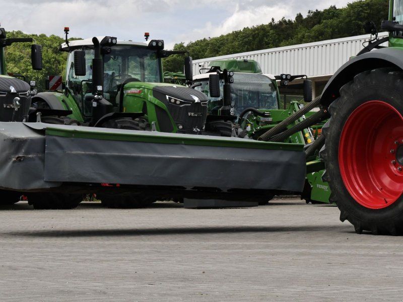 Fendt 320P KC