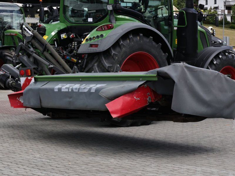Fendt 320P KC