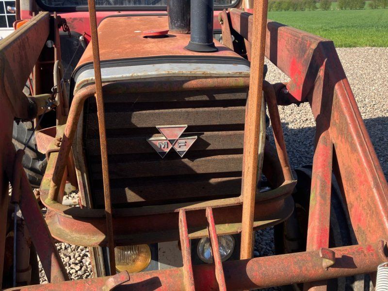 Massey Ferguson 550