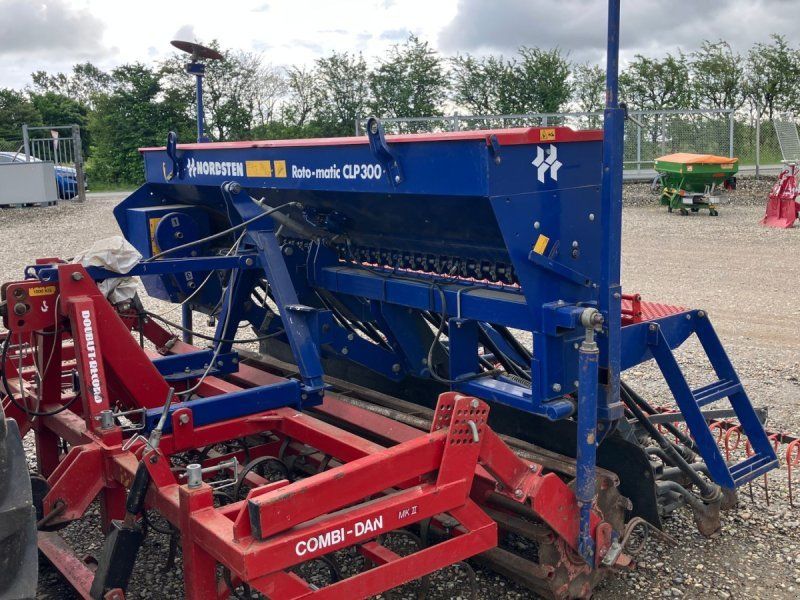 Doublet Record COMBI-DAN