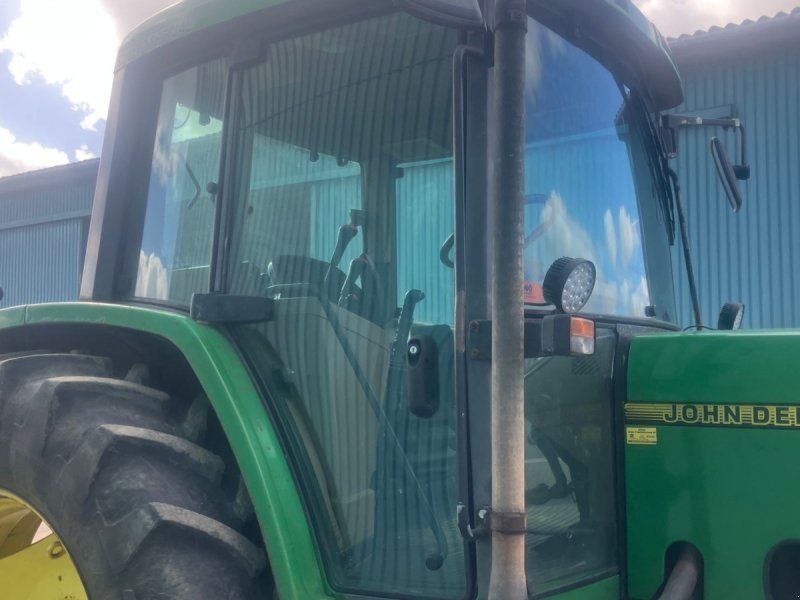 John Deere 6400